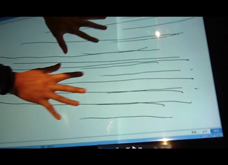Multi touch interaction is possible